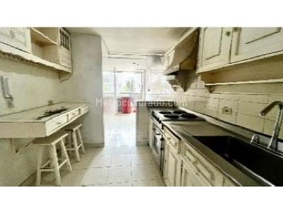 Apartamento en venta en Santa Barbara, Bogotá · foto 4 de 9