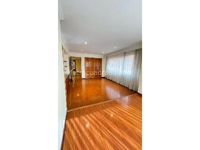 Apartamento de 3 alcobas en venta en La Carolina, Bogotá, 167 m² · foto 9 de 20