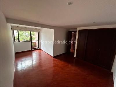 Apartamento de 3 alcobas en venta en Santa Barbara, Bogotá, 167 m² · foto 8 de 20