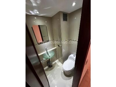 Apartamento de 3 alcobas en venta en Santa Barbara, Bogotá, 167 m² · foto 14 de 20