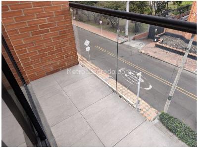 Apartaestudio en venta en Chico Navarra, Bogotá, 50 m² · foto 9 de 15