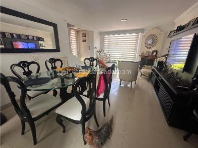 Casa en venta en Villa Magdala, Bogotá · foto 2 de 20