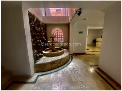 Apartamento de 3 alcobas en venta en Santa Barbara Central, Bogotá, 170 m² · foto 4 de 20