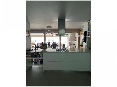 Apartamento de 3 alcobas en venta en Santa Barbara Central, Bogotá, 170 m² · foto 14 de 20