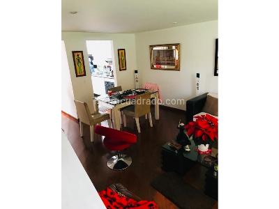 Casa en venta en Mirandela, Bogotá · foto 2 de 16