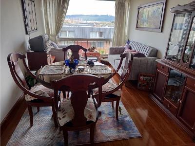 Apartamento en venta en Mirandela, Bogotá · foto 2 de 10