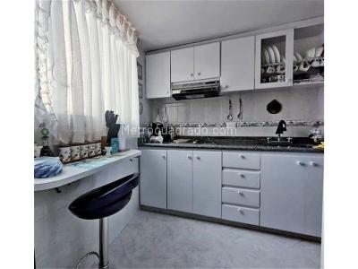 Apartamento en venta en Mirandela, Bogotá · foto 4 de 10