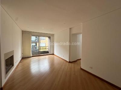 Apartamento de 3 alcobas en venta en Santa Barbara Occidental, Bogotá, 117 m² · foto 9 de 20