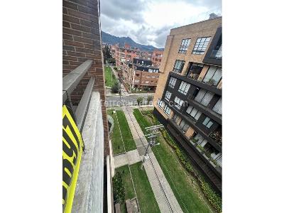 Apartamento de 3 alcobas en venta en Santa Barbara Occidental, Bogotá, 117 m² · foto 11 de 20
