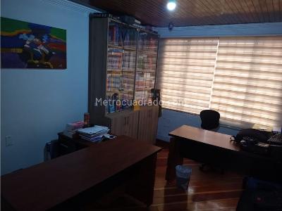Casa de 4 alcobas en venta en Santa Barbara, Bogotá, 256 m² · foto 19 de 20