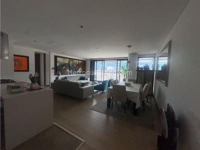 Apartamento de 3 alcobas en venta en Santa Paula, Bogotá, 152 m² · foto 4 de 15