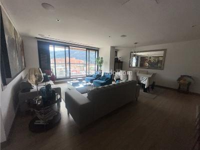 Apartamento de 3 alcobas en venta en Santa Paula, Bogotá, 152 m² · foto 5 de 15