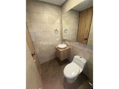 Apartaestudio en arriendo en Chico, Bogotá, 42 m² · foto 10 de 10