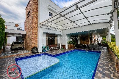 Casa de 4 alcobas en venta en Calambeo, Ibagué, 296 m² · foto 14 de 20