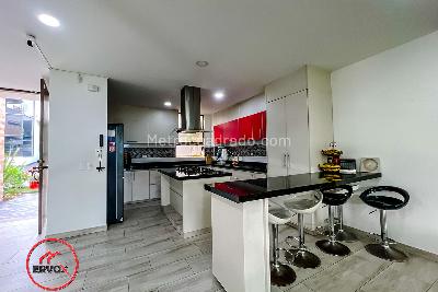 Casa de 4 alcobas en venta en Calambeo, Ibagué, 296 m² · foto 13 de 20