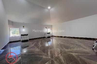 Casa de 4 alcobas en venta en Mirolindo, Ibagué, 295 m² · foto 13 de 20
