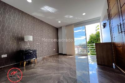 Casa de 4 alcobas en venta en Mirolindo, Ibagué, 295 m² · foto 18 de 20