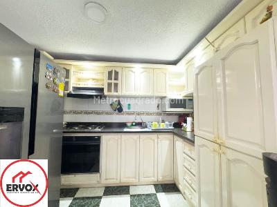 Casa de 5 alcobas en venta en Villa Cafe, Ibagué, 205 m² · foto 16 de 19
