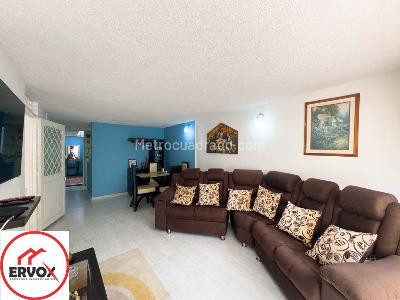 Casa de 5 alcobas en venta en Villa Cafe, Ibagué, 205 m² · foto 4 de 19