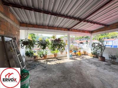 Casa de 5 alcobas en venta en Villa Cafe, Ibagué, 205 m² · foto 18 de 19