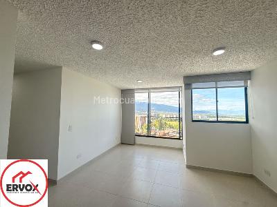Apartamento de 3 alcobas en venta en Conjunto Residencial Girona, Ibagué, 62 m² · foto 6 de 20