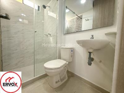 Apartamento de 3 alcobas en venta en Conjunto Residencial Girona, Ibagué, 62 m² · foto 11 de 20