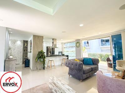 Casa de 3 alcobas en venta en Altos De La Carolina, Ibagué, 190 m² · foto 10 de 20