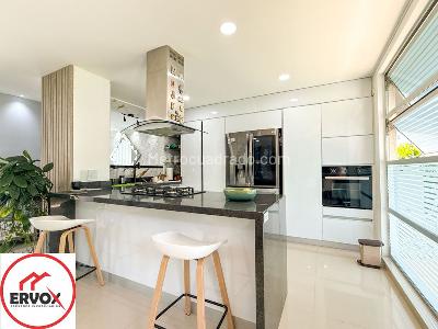 Casa de 3 alcobas en venta en Altos De La Carolina, Ibagué, 190 m² · foto 11 de 20