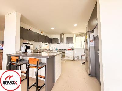 Apartamento de 3 alcobas en venta en El Vergel, Ibagué, 127 m² · foto 8 de 20