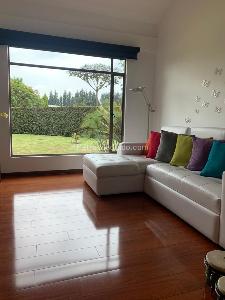 Casa de 4 alcobas en venta en Guaymaral, Bogotá, 1750 m² · foto 8 de 20