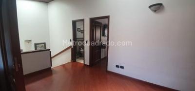 Casa de 4 alcobas en venta en Cedritos, Bogotá, 228 m² · foto 18 de 20