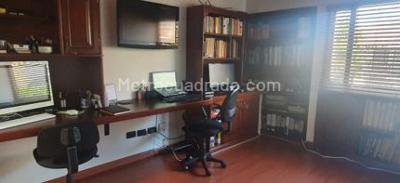 Casa de 4 alcobas en venta en Cedritos, Bogotá, 228 m² · foto 3 de 20