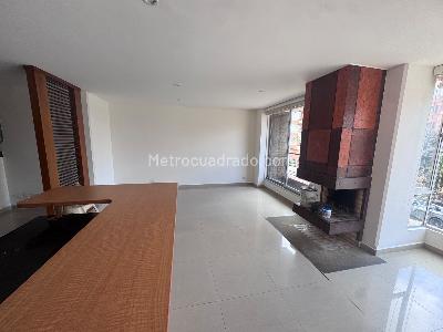 Apartamento en venta en Santa Barbara Occidental, Bogotá · foto 3 de 20