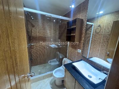 Apartamento en venta en Santa Barbara Occidental, Bogotá · foto 11 de 20