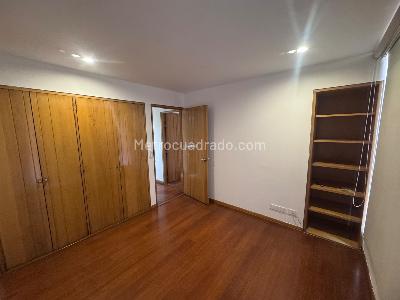Apartamento en venta en Santa Barbara Occidental, Bogotá · foto 13 de 20