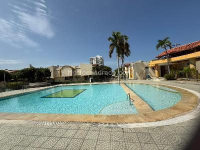 Casa en venta en Rodadero Sur, Santa Marta · foto 2 de 19