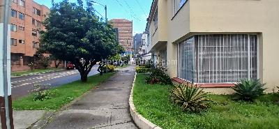 Casa de 4 alcobas en venta en Santa Barbara Central Santa Barbara, Bogotá, 237 m² · foto 3 de 6