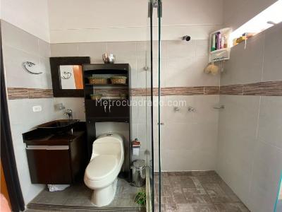 Casa de 5 alcobas en venta en Rionegro, Rionegro, 85 m² · foto 7 de 9