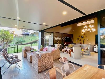 Casa de 4 alcobas en arriendo en Ojo De Agua, Rionegro · foto 16 de 20