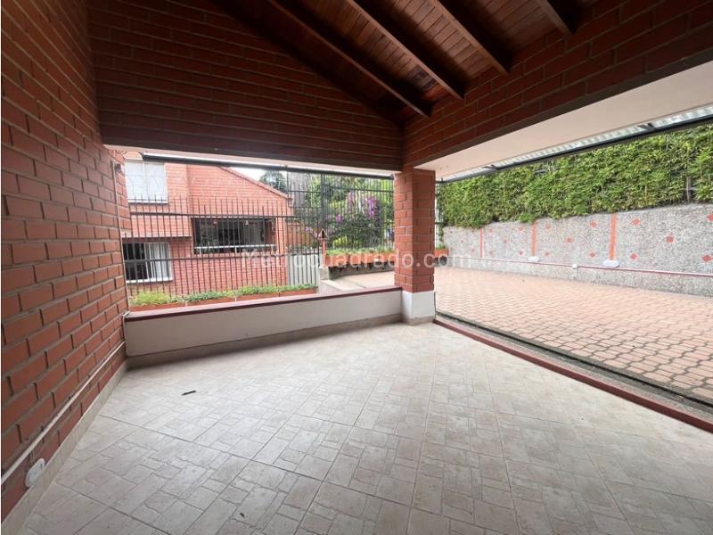 Comfortable 3BR House in El Poblado - 2