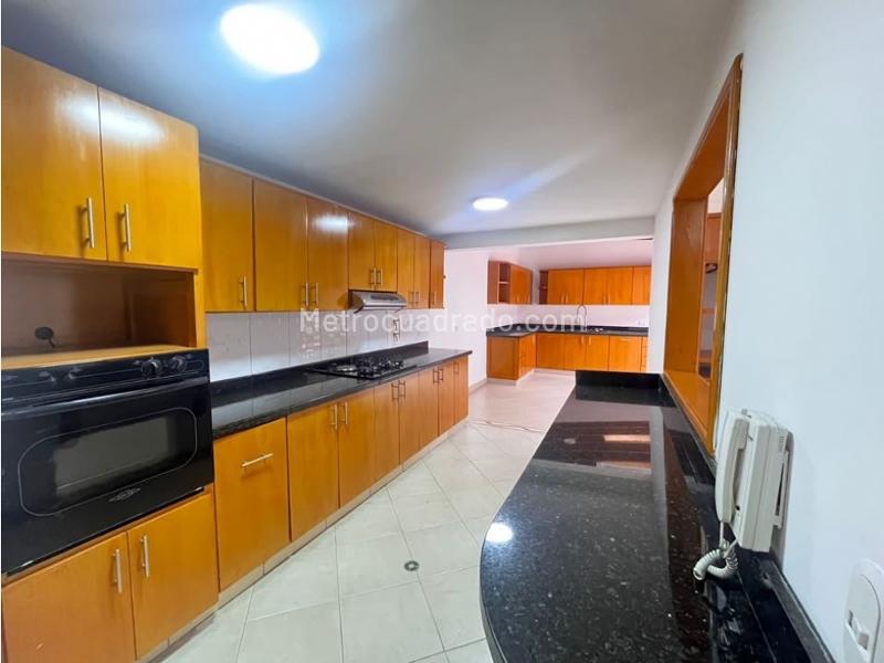 Comfortable 3BR House in El Poblado - 4