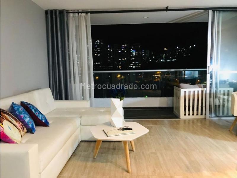 Apartamento de Lujo Amoblado de 1 Alcoba en Alto de las Palmas