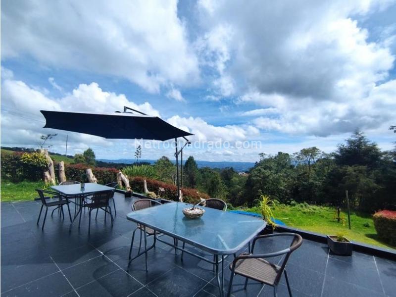 Casa – Envigado, Valle de Aburrá - Vista 2