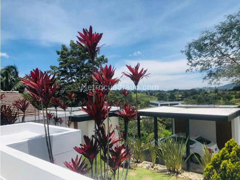 4BR House in Via San Antonio La Ceja (3686 m²) - 4