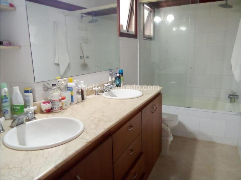 Casa en Arriendo, Provenza, Medellín - 4
