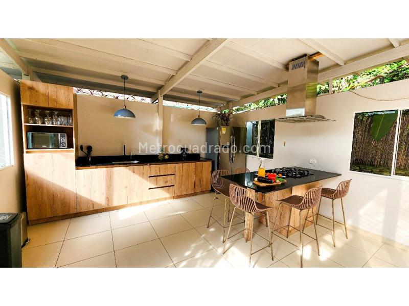 Villa de Lujo de 6 Alcobas en Aguacatala, El Poblado - 7