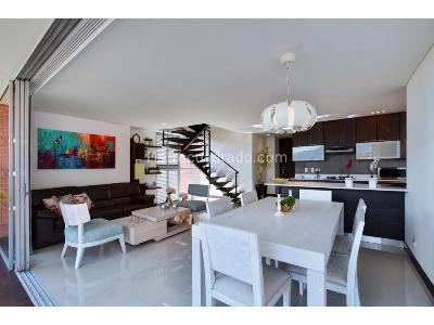 Apartamento de 2 alcobas en arriendo en Lalinde, Medellín, 120 m² · foto 4 de 20