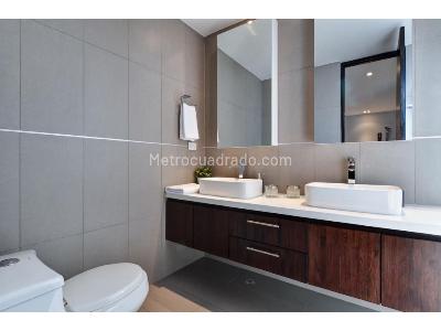 Apartamento de 2 alcobas en arriendo en Lalinde, Medellín, 120 m² · foto 18 de 20