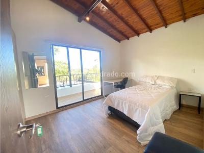 Casa de 4 alcobas en venta en Ojo De Agua, Rionegro, 1300 m² · foto 13 de 20