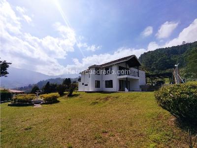 House for rent in Envigado, Envigado